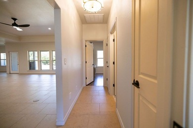 Beautifully updated home in the sought-after Comanche Trace golf on The Club At Comanche Trace in Texas - for sale on GolfHomes.com, golf home, golf lot