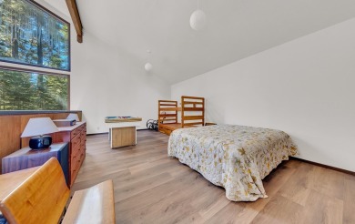 Experience the perfect blend of comfort and recreation at this on Lake Almanor West Golf Course in California - for sale on GolfHomes.com, golf home, golf lot