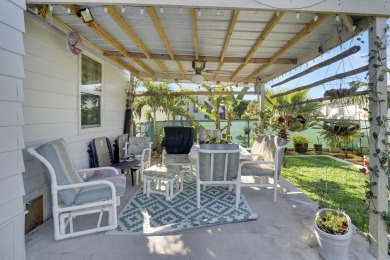 This beautifully updated 2-bedroom, 2-bathroom split-floor plan on Heritage Ridge Golf Club in Florida - for sale on GolfHomes.com, golf home, golf lot