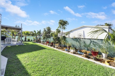 This beautifully updated 2-bedroom, 2-bathroom split-floor plan on Heritage Ridge Golf Club in Florida - for sale on GolfHomes.com, golf home, golf lot