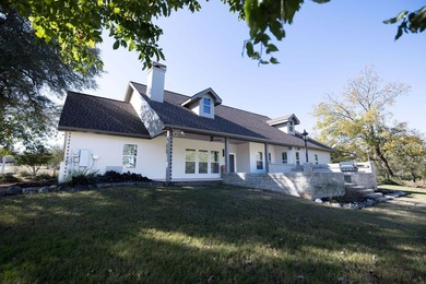 Beautifully updated home in the sought-after Comanche Trace golf on The Club At Comanche Trace in Texas - for sale on GolfHomes.com, golf home, golf lot