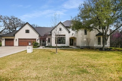 PRIVATE* GOLF COURSE* DOUBLE LOT WITH LARGE TREES* QUALITY* on Apple Rock Golf Course - Horseshoe Bay in Texas - for sale on GolfHomes.com, golf home, golf lot