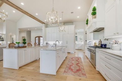 PRIVATE* GOLF COURSE* DOUBLE LOT WITH LARGE TREES* QUALITY* on Apple Rock Golf Course - Horseshoe Bay in Texas - for sale on GolfHomes.com, golf home, golf lot