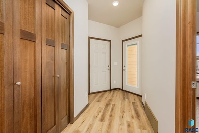 Wide Open Independence Floor Plan Villa Home in the Popular on Brandon Municipal Golf Course in South Dakota - for sale on GolfHomes.com, golf home, golf lot