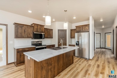 Wide Open Independence Floor Plan Villa Home in the Popular on Brandon Municipal Golf Course in South Dakota - for sale on GolfHomes.com, golf home, golf lot