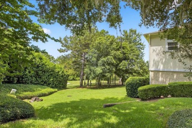 Brand new upscale KitchenAid fridge with multi-zone cooling on The Golf Club At Summerbrooke in Florida - for sale on GolfHomes.com, golf home, golf lot