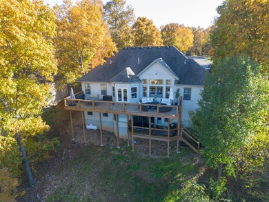 Welcome to resort-style living with room for everyone.  Located on Ledgestone Country Club and Golf Course in Missouri - for sale on GolfHomes.com, golf home, golf lot