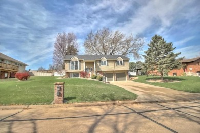 Trisha Nelson, C: , trisha.realtor,   - Welcome to your dream on Valley View Golf Course in Nebraska - for sale on GolfHomes.com, golf home, golf lot