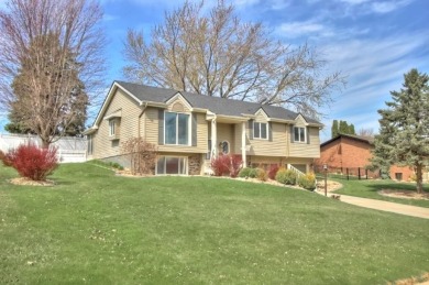 Trisha Nelson, C: , trisha.realtor,   - Welcome to your dream on Valley View Golf Course in Nebraska - for sale on GolfHomes.com, golf home, golf lot