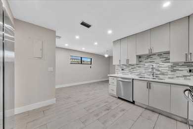 Stunning, large 5 bedrooms, 3 bathroom, in a special area on Hollywood Beach Golf and Country Club in Florida - for sale on GolfHomes.com, golf home, golf lot