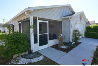 Welcome to this charming 2-bedroom, 2-bathroom fully furnished on The Links of Spruce Creek in Florida - for sale on GolfHomes.com, golf home, golf lot