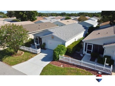 Welcome to this charming 2-bedroom, 2-bathroom fully furnished on The Links of Spruce Creek in Florida - for sale on GolfHomes.com, golf home, golf lot