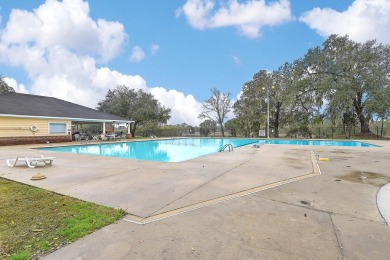 Affordable, easy, convenient living in this 2-story, 2-bed/1 on Golf Club At Wescott Plantation in South Carolina - for sale on GolfHomes.com, golf home, golf lot