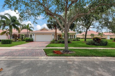 Truly One of a Kind! Please Come Experience this Newly Updated 4 on Palm Beach Gardens Golf Course in Florida - for sale on GolfHomes.com, golf home, golf lot