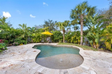 Imagine living in a villa that truly feels like home, with a on Bardmoor Golf and Tennis Club in Florida - for sale on GolfHomes.com, golf home, golf lot