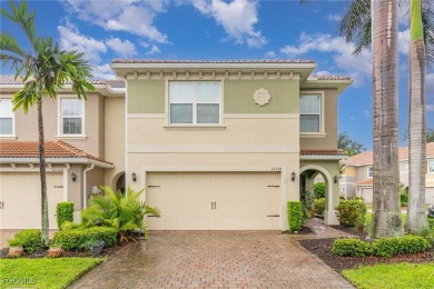 Welcome to your dream townhome in Hammock Cove at Gateway! This on Gateway Golf and Country Club in Florida - for sale on GolfHomes.com, golf home, golf lot