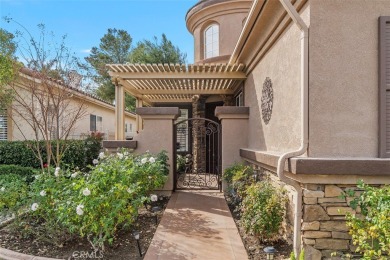 Gorgeous Interior Design Golf Course Home in the 55+ Gate on Menifee Lakes Country Club - Lakes in California - for sale on GolfHomes.com, golf home, golf lot