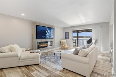 This truly spectacular Walk-in level Waterfront condo. Has on Seasons Ridge At Four Seasons in Missouri - for sale on GolfHomes.com, golf home, golf lot