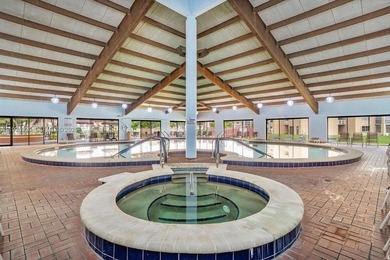 Great price reduction on a ready to enjoy condo in Phase 3! on Sunrise Lakes Phase III in Florida - for sale on GolfHomes.com, golf home, golf lot