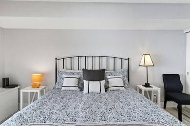 This truly spectacular Walk-in level Waterfront condo. Has on Seasons Ridge At Four Seasons in Missouri - for sale on GolfHomes.com, golf home, golf lot