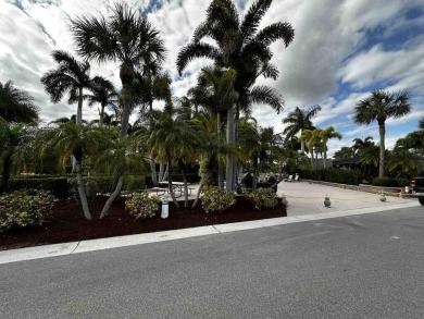 367 NW Foursome Lane on St. Lucie Trail Golf Club in Florida - for sale on GolfHomes.com, golf home, golf lot