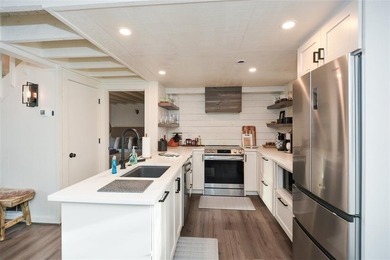 Charming Bungalow Cabin in Gated Big Canoe - Fully Furnished & on Big Canoe Golf Club - Cherokee in Georgia - for sale on GolfHomes.com, golf home, golf lot