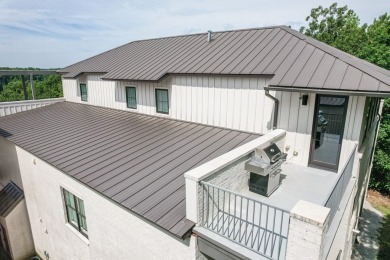 Stunning Penthouse Condo at The Fairmont - Adjacent to Hole #2 on The Country Club of Oxford in Mississippi - for sale on GolfHomes.com, golf home, golf lot