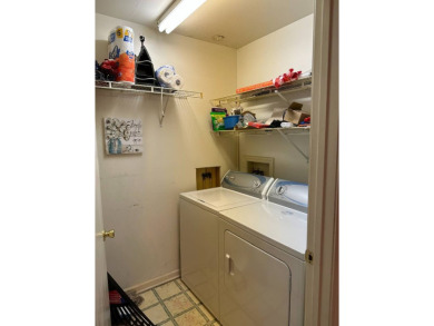 This home is a 3 bedroom, 2 bath home located only minutes from on Tennessean Golf Club in Tennessee - for sale on GolfHomes.com, golf home, golf lot