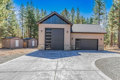 Charming Brand New Mountain Retreat in Portola, CA! Nestled on a on Nakoma Golf Resort in California - for sale on GolfHomes.com, golf home, golf lot