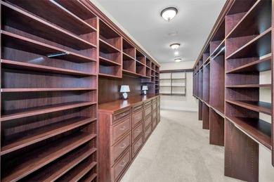 One or more photo(s) has been virtually staged. Welcome to the on The Renaisssance Vinoy Golf Club in Florida - for sale on GolfHomes.com, golf home, golf lot