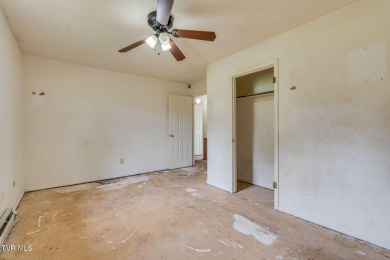 Investment opportunity! This home is loaded with potential. It on Mc Donald Hills Golf Club in Tennessee - for sale on GolfHomes.com, golf home, golf lot
