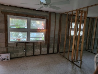 *CASH ONLY* Being sold as-is for land value, renovation or new on The Renaisssance Vinoy Golf Club in Florida - for sale on GolfHomes.com, golf home, golf lot
