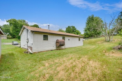 Investment opportunity! This home is loaded with potential. It on Mc Donald Hills Golf Club in Tennessee - for sale on GolfHomes.com, golf home, golf lot