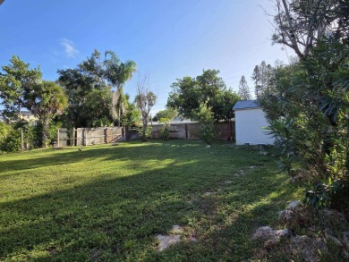 *CASH ONLY* Being sold as-is for land value, renovation or new on The Renaisssance Vinoy Golf Club in Florida - for sale on GolfHomes.com, golf home, golf lot