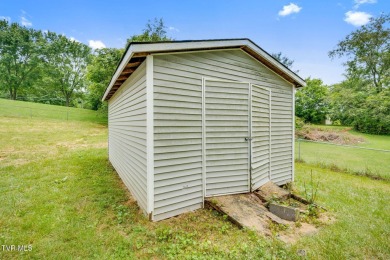 Investment opportunity! This home is loaded with potential. It on Mc Donald Hills Golf Club in Tennessee - for sale on GolfHomes.com, golf home, golf lot