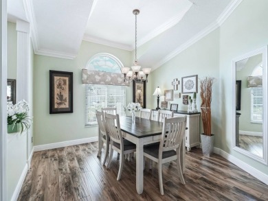 Beautiful and move-in-ready 3BR/2BA golf course home located in on Ocala Palms Golf and Country Club in Florida - for sale on GolfHomes.com, golf home, golf lot