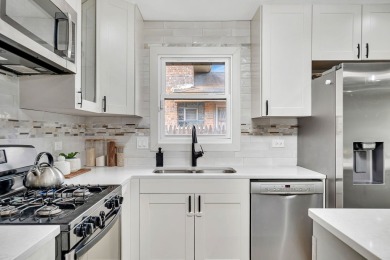 ABOUT THIS HOME: This beautifully renovated home offers on Ravisloe Country Club in Illinois - for sale on GolfHomes.com, golf home, golf lot