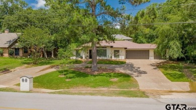 Welcome to this Traditional, with a Modern flare, home that has on Hide-A-Way Lake Golf Course in Texas - for sale on GolfHomes.com, golf home, golf lot