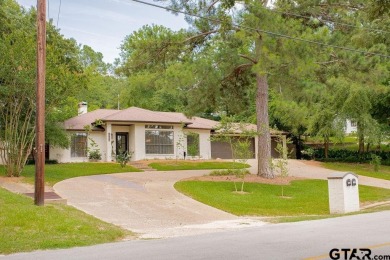 Welcome to this Traditional, with a Modern flare, home that has on Hide-A-Way Lake Golf Course in Texas - for sale on GolfHomes.com, golf home, golf lot