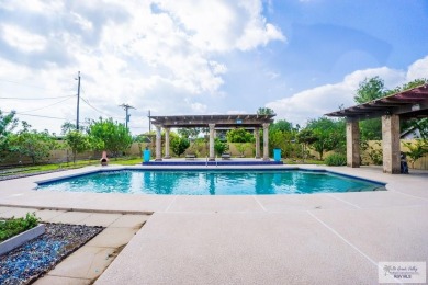 This beautiful 4-bedroom, 3.5-bath home with a finished 3-car on South Padre Island Golf Club in Texas - for sale on GolfHomes.com, golf home, golf lot