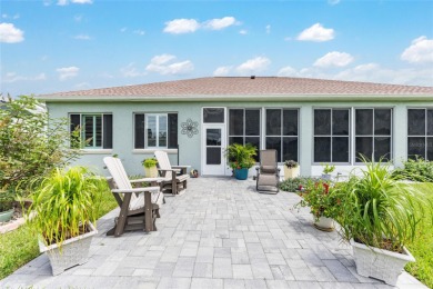 WELCOME TO THIS GORGEOUS GOLF COURSE HOME IN THE HIGHLEY on Ocala Palms Golf and Country Club in Florida - for sale on GolfHomes.com, golf home, golf lot