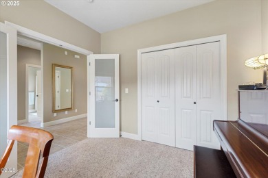 Beautifully maintained single-level home in the desirable Garden on Chinook Winds Golf Resort in Oregon - for sale on GolfHomes.com, golf home, golf lot