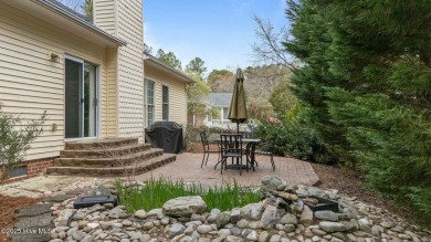 Charming Pinehurst home with Transferable Charter Membership.
 on Pinehurst Resort and Country Club in North Carolina - for sale on GolfHomes.com, golf home, golf lot