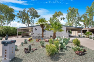 Welcome to Sun Lakes! ?

This charming 2-bedroom, 2-bath home in on Sun Lakes Country Club in Arizona - for sale on GolfHomes.com, golf home, golf lot