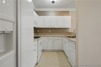 $225,000 LIONSHEAD CONDOMINIUMS AT KING'S GRANT An incredibly on Kings Grant Golf and Country Club in North Carolina - for sale on GolfHomes.com, golf home, golf lot