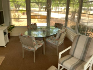TIRED OF SNOW,ICE AND COLD, TRADE THAT IN FOR SUN,WARM AND WHITE on Pine Lakes Country Club in Florida - for sale on GolfHomes.com, golf home, golf lot