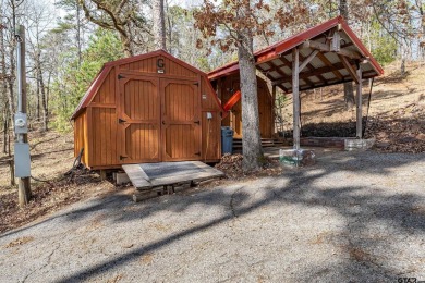 Nestled in the heart of the scenic Pineywoods, this charming on Pine Dunes Golf Course in Texas - for sale on GolfHomes.com, golf home, golf lot