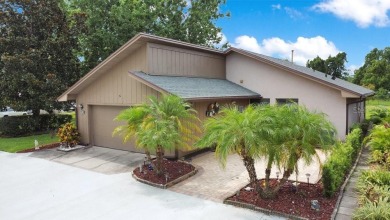 Beautifully updated single-family patio home -- move-in ready on The Country Club At Deer Run in Florida - for sale on GolfHomes.com, golf home, golf lot