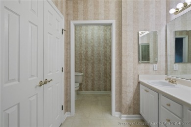 $225,000 LIONSHEAD CONDOMINIUMS AT KING'S GRANT An incredibly on Kings Grant Golf and Country Club in North Carolina - for sale on GolfHomes.com, golf home, golf lot