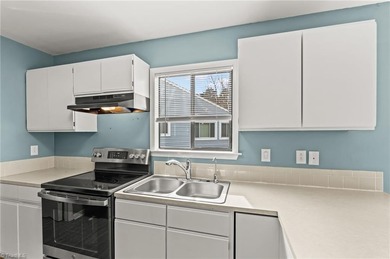 Enjoy easy living in this charming 2-bedroom, 2-bath townhome on Heather Hills Golf Course in North Carolina - for sale on GolfHomes.com, golf home, golf lot